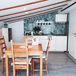 Apartments Vela